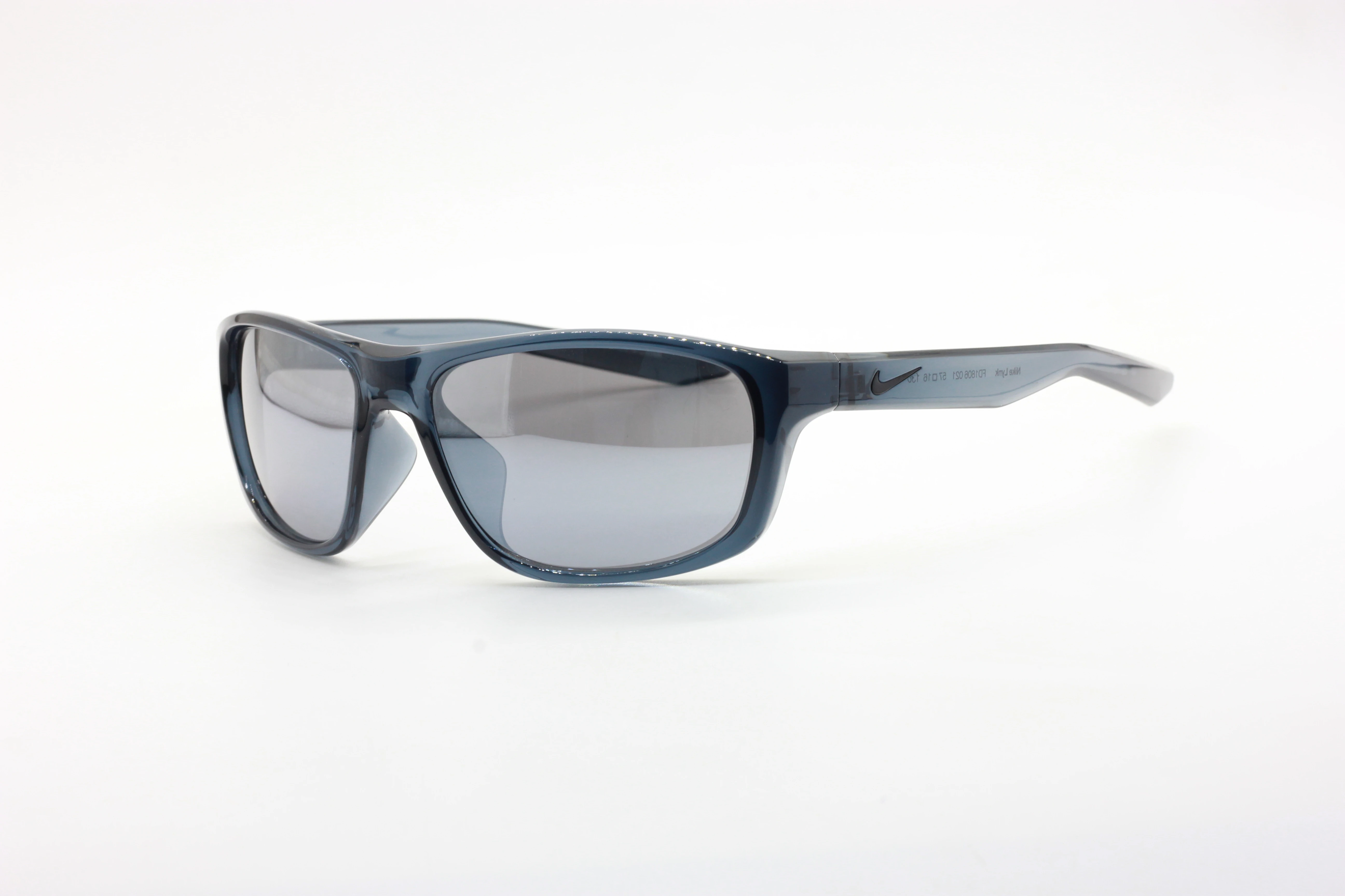Nike-FD1806-021-57-SG