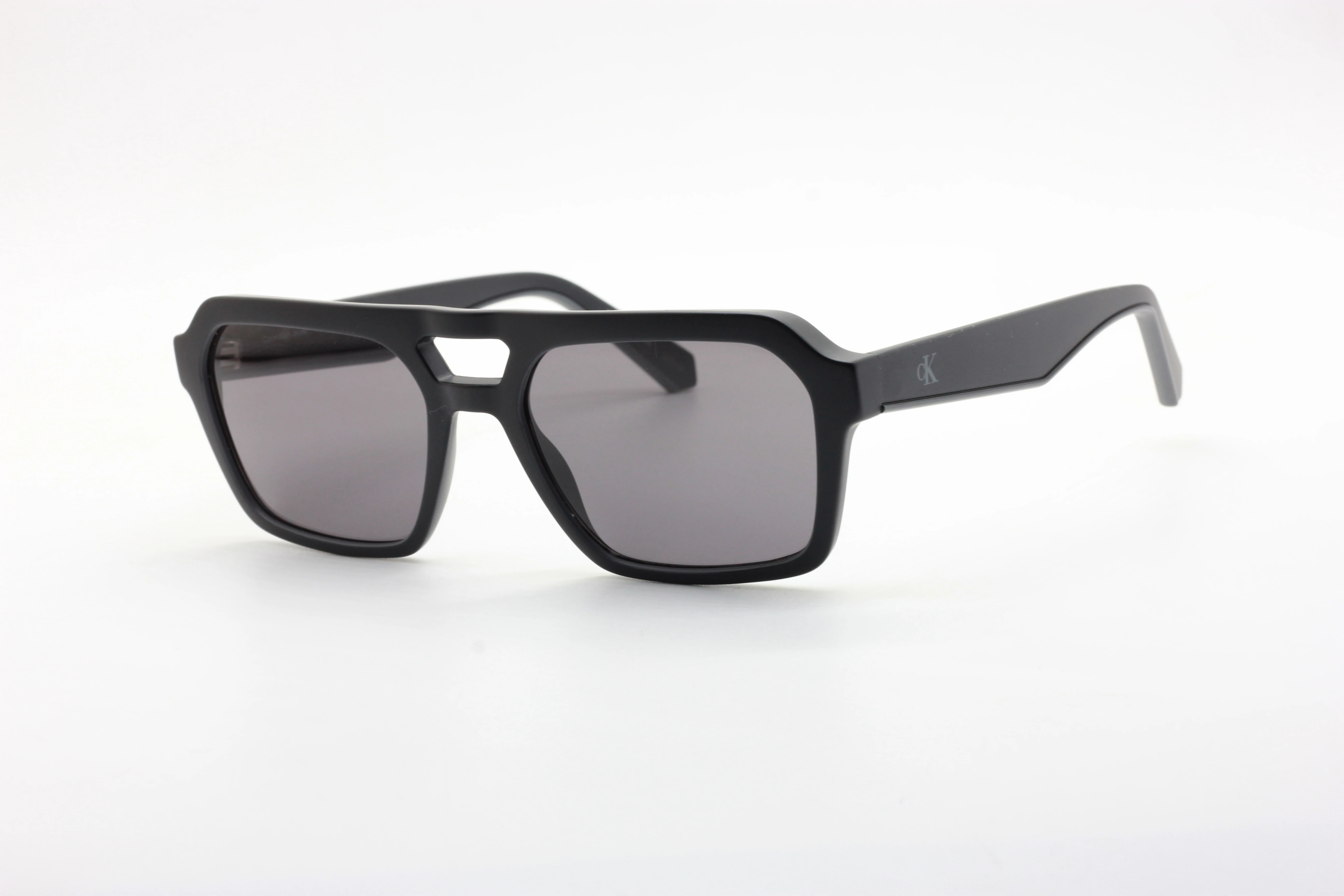 CalvinKlein-CKJ25603S-002-56-SG